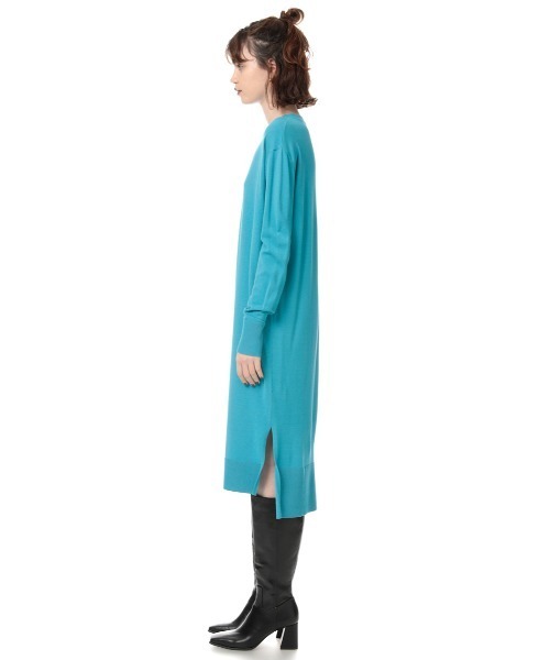 SLY(スライ)の「CREW NECK MIDI OP クルーネックミディアム ワンピース(ワンピース・レディース・ブラック/キャメル/ターコイズブルー/イエロー・FREE)」の11枚目の写真