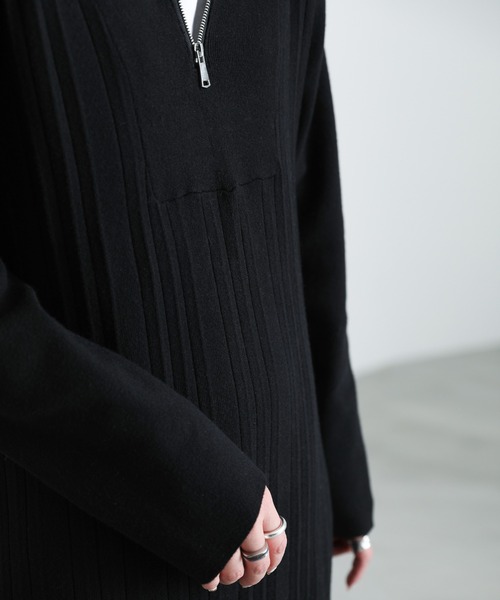 select MOCA(セレクトモカ)の「2021 AW ハイネックハーフジップニットワンピース(ワンピース・レディース・ブラック/ブルー/アイボリー・FREE)」の14枚目の写真