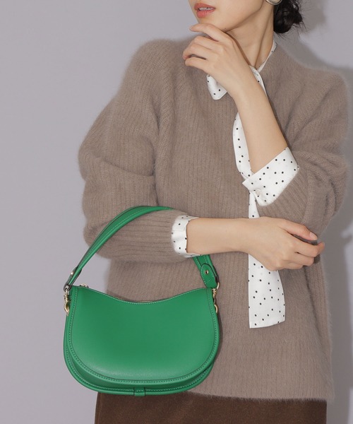 NATURAL BEAUTY BASIC(ナチュラルビューティーベーシック)の「2WAYサドルショルダー(ショルダーバッグ・レディース・イエロー/グレー/グリーン/ベージュ・フリ-)」の3枚目の写真