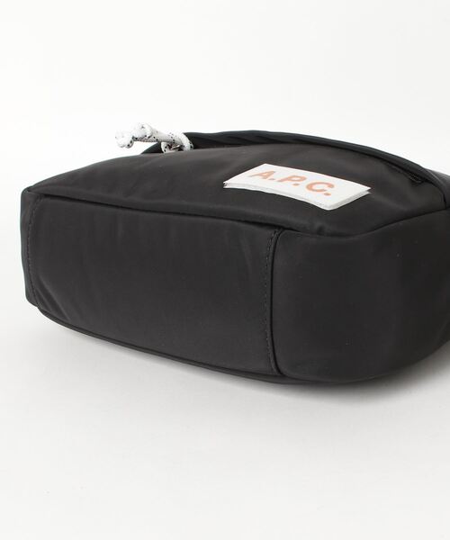 A.P.C.（アーペーセー）の「A.P.C. Protection CAMERA BAG 