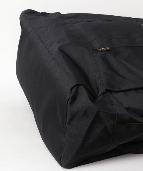 Carhartt WIP（カーハートダブリューアイピー）の「VERNON TRAVEL BAG（ボストンバッグ・メンズ・ブルーグリーン/ブラック・ONE SIZE）」の5枚目の写真