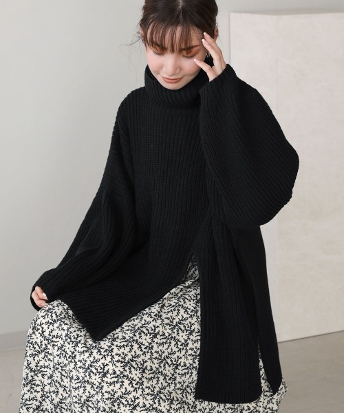 Bou Jeloud（ブージュルード）の「【WEB限定】スリットボリュームスリーブニット（ニット/セーター・レディース・ブラック/グレー/レッド/マスタード・FREE）」の2枚目の写真