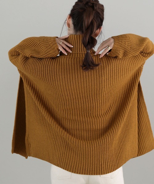 Bou Jeloud（ブージュルード）の「【WEB限定】スリットボリュームスリーブニット（ニット/セーター・レディース・ブラック/グレー/レッド/マスタード・FREE）」の14枚目の写真