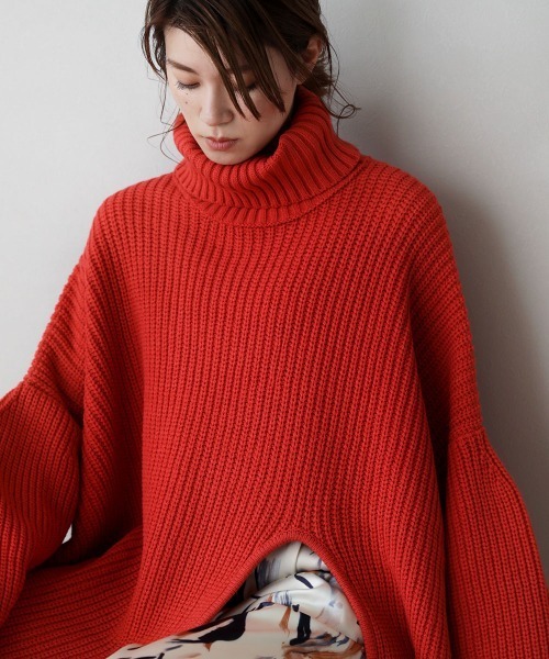 Bou Jeloud（ブージュルード）の「【WEB限定】スリットボリュームスリーブニット（ニット/セーター・レディース・ブラック/グレー/レッド/マスタード・FREE）」の6枚目の写真