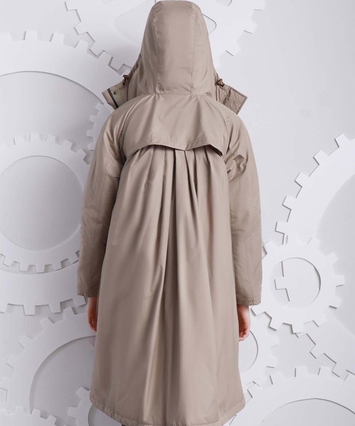 A DEGREE FAHRENHEIT(エーディグリーファーレンハイ)の「AラインHBダウンコート(ダウンジャケット/コート・レディース・ベージュ/ブラック・SMALL/MEDIUM)」の11枚目の写真