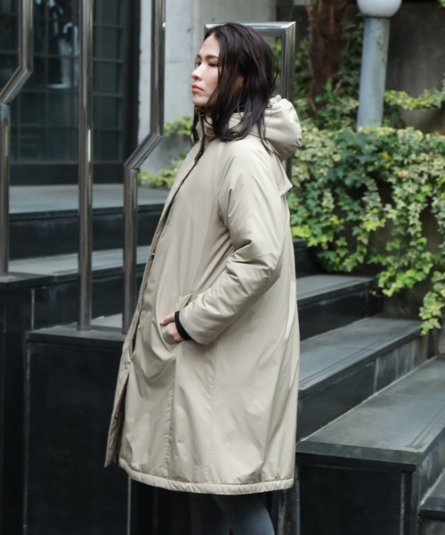 A DEGREE FAHRENHEIT(エーディグリーファーレンハイ)の「AラインHBダウンコート(ダウンジャケット/コート・レディース・ベージュ/ブラック・SMALL/MEDIUM)」の17枚目の写真