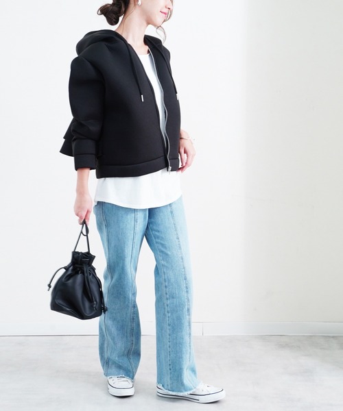 Fizz(フィズ)の「【Fizz/フィズ】 ボンディング素材 バックフリルジップパーカー(パーカー・レディース・ベージュ/ブラック/アイボリー/グレー・M/L/XL)」の14枚目の写真