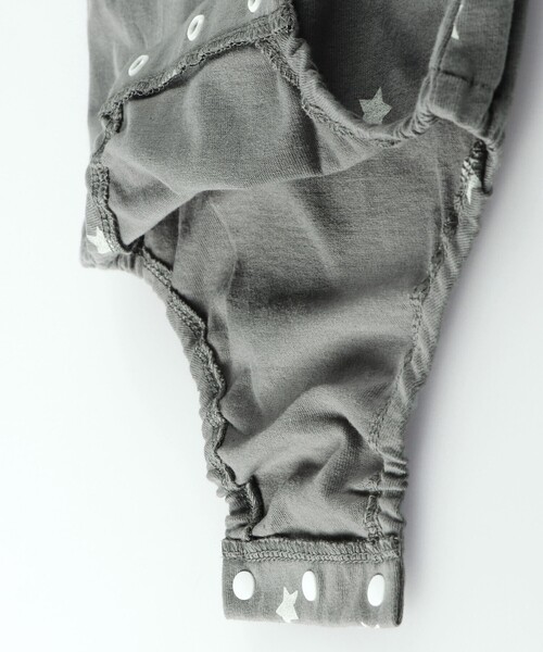 BRANSHES(ブランシェス)の「アソート柄ボディスーツ(ロンパース・キッズ・オフホワイト/チャコールグレー/ライトグリーン・80/70)」の10枚目の写真