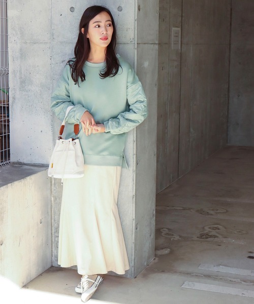 libelle more（リベル モア）の「袖キルティング切替カットプルオーバー（Tシャツ/カットソー・レディース・ブラック/アイボリー/グレイッシュベージュ/ミント・M/L）」の7枚目の写真