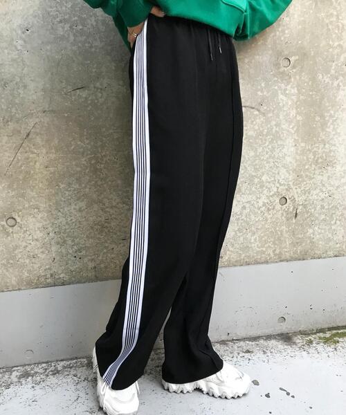 INGNI（イング）の「サイドラインイージーワイド／パンツ（その他パンツ・レディース・ブラック/オレンジ/グリーン・FREE）」の6枚目の写真