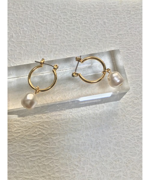 tone（トーン）の「【Le soleil】beansのようなフープピアス(MA)（ピアス（両耳用）・レディース・ホワイト/グリーン系その他・FREE）」の4枚目の写真