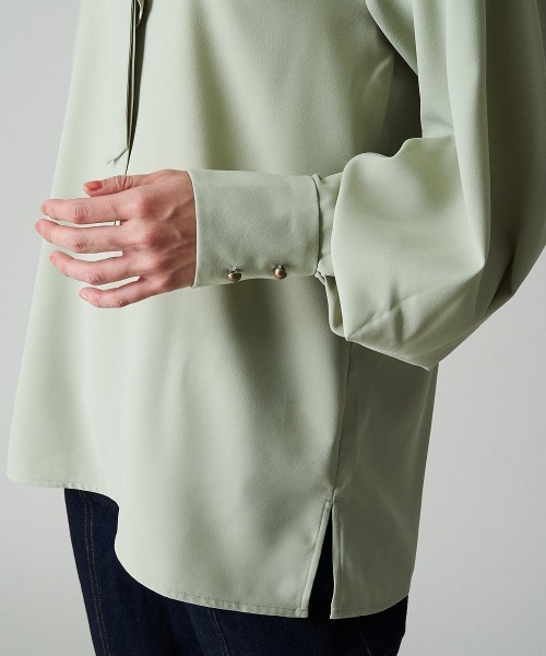 A de a.v.v（アードアー・ヴェ・ヴェ）の「【前後2WAY】フリルリボンブラウス（シャツ/ブラウス・レディース・ブラック/ミント/ホワイト・38/36）」の9枚目の写真