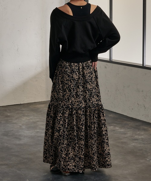 Ezick（エジック）の「ジオメトリック柄ティアードスカート（スカート・レディース・ブラック/グリーン・FREE）」の5枚目の写真