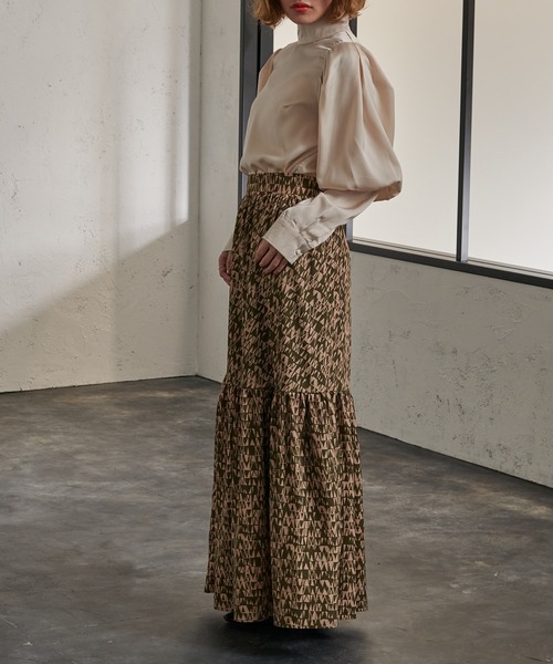 Ezick（エジック）の「ジオメトリック柄ティアードスカート（スカート・レディース・ブラック/グリーン・FREE）」の14枚目の写真