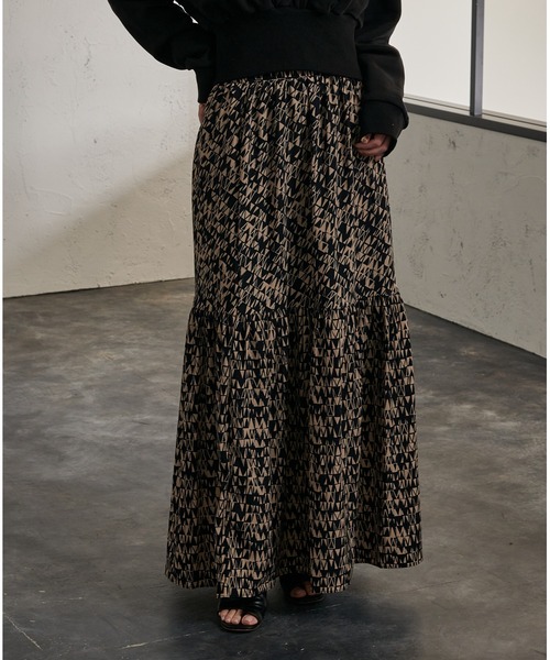 Ezick（エジック）の「ジオメトリック柄ティアードスカート（スカート・レディース・ブラック/グリーン・FREE）」の20枚目の写真