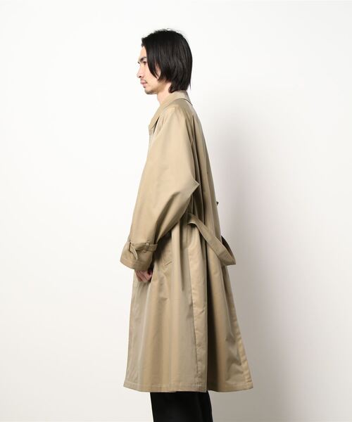 GYMPHLEX（ジムフレックス）の「Gymphlex | ベルテッドバルマカーンコート MEN（ステンカラーコート・メンズ・ベージュ・SMALL/MEDIUM/LARGE）」の3枚目の写真