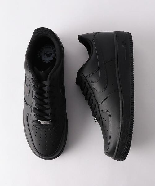 Just plain black Air Force 1s. A little dirty but - Depop