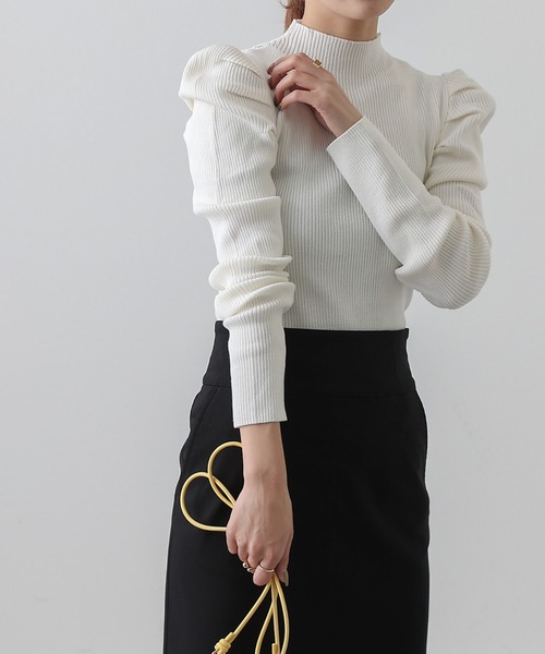 COLONY 2139（コロニートゥーワンスリーナイン）の「パワショルリブハイネックニットプルオーバー（ニット/セーター・レディース・ブラック/オフホワイト・FREE）」の8枚目の写真