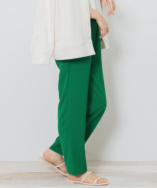 URBAN RESEARCH Sonny Label(アーバンリサーチサニーレーベル)の「カラーイージーストレートパンツ(その他パンツ・レディース・ブラック/グリーン/アイボリー・FREE)」の5枚目の写真