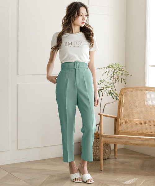 Julia Boutique（ジュリアブティック）の「バックルベルト付きテーパードパンツ/22006（その他パンツ・レディース・ベージュ/ラベンダー/グリーン/ブラック・ONE）」の9枚目の写真