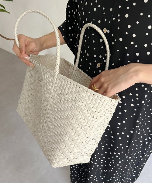 CAPRICIEUX LE'MAGE（カプリシューレマージュ）の「〈WEB限定カラー/グリーン〉メルカドウーブンバッグ（トートバッグ・レディース・イエロー/グリーン/アイボリー・FREE）」の18枚目の写真