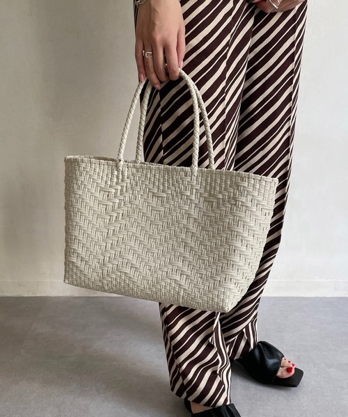 CAPRICIEUX LE'MAGE（カプリシューレマージュ）の「〈WEB限定カラー/グリーン〉メルカドウーブンバッグ（トートバッグ・レディース・イエロー/グリーン/アイボリー・FREE）」の19枚目の写真