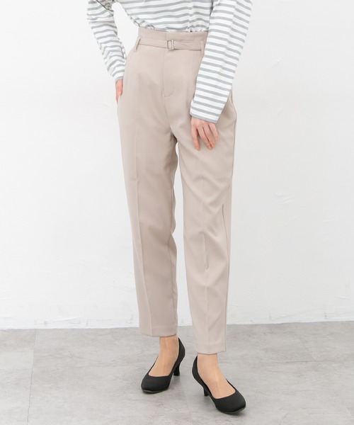 Honeys（ハニーズ）の「テーパードパンツ（スラックス・レディース・ブラック/ネイビー/アイボリー/グリーン系その他/ライトベージュ/ダークベージュ・S/M/L/LL）」の3枚目の写真