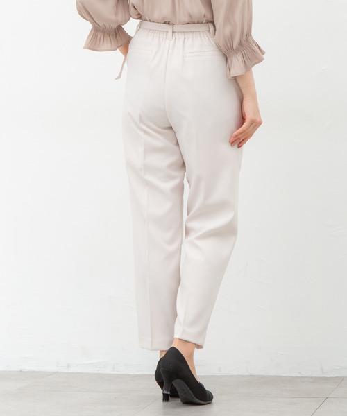 Honeys（ハニーズ）の「テーパードパンツ（スラックス・レディース・ブラック/ネイビー/アイボリー/グリーン系その他/ライトベージュ/ダークベージュ・S/M/L/LL）」の17枚目の写真