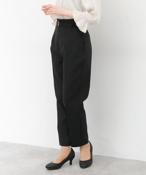 Honeys（ハニーズ）の「テーパードパンツ（スラックス・レディース・ブラック/ネイビー/アイボリー/グリーン系その他/ライトベージュ/ダークベージュ・S/M/L/LL）」の7枚目の写真