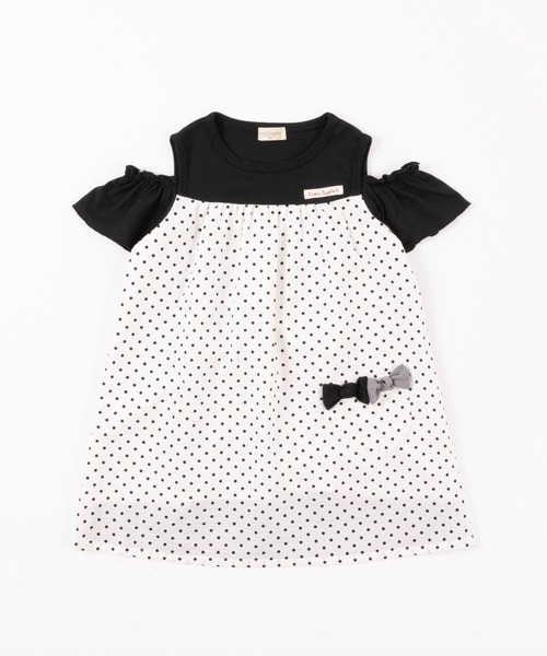 trois lapins kp（トロワラパンケーピー）の「ドット柄オフショルダーワンピース(140-160cm)（ワンピース・キッズ・ブラック/レッド・140cm/150cm/160cm）」の6枚目の写真