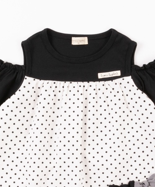 trois lapins kp（トロワラパンケーピー）の「ドット柄オフショルダーワンピース(140-160cm)（ワンピース・キッズ・ブラック/レッド・140cm/150cm/160cm）」の10枚目の写真