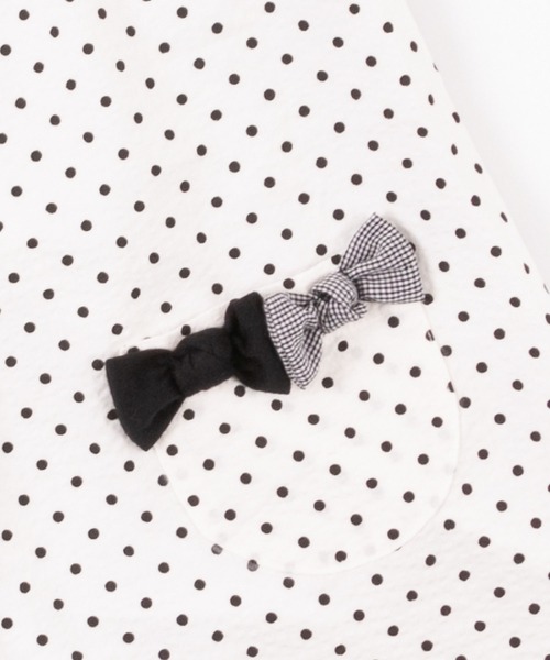 trois lapins kp（トロワラパンケーピー）の「ドット柄オフショルダーワンピース(140-160cm)（ワンピース・キッズ・ブラック/レッド・140cm/150cm/160cm）」の13枚目の写真
