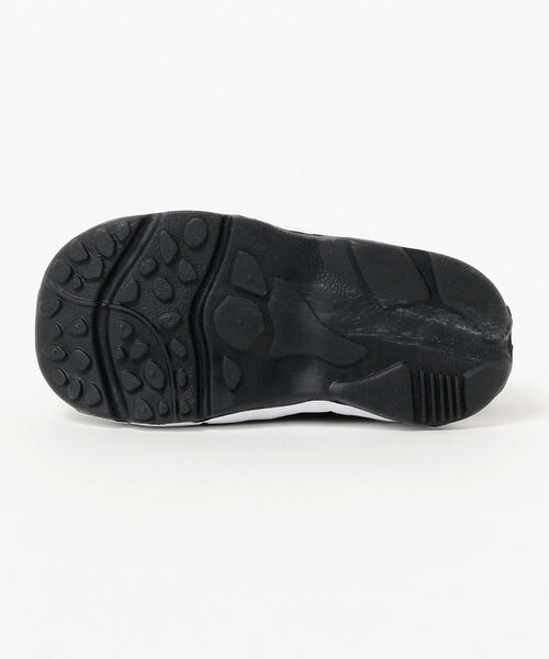 NIKE（ナイキ）の「NIKE / リトルリフトTD 22（10～16cm）（スニーカー・キッズ・ホワイト/ブラック・11/10/12/15 /13/14/16）」の5枚目の写真