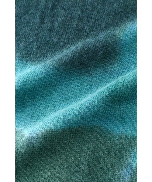 TORNADO MART（トルネードマート）の「TORNADO MART∴ラムウールランダムダイ ストール（ストール/ショール・メンズ・ブラック/グリーン・F）」の4枚目の写真