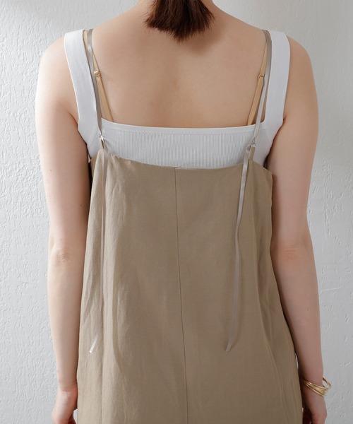 SHENERY（シーナリー）の「ビスコース/リネン タイトマキシキャミドレス（ワンピース・レディース・ブラック/ベージュ/グリーン/イエロー/グレイッシュベージュ・FREE）」の19枚目の写真