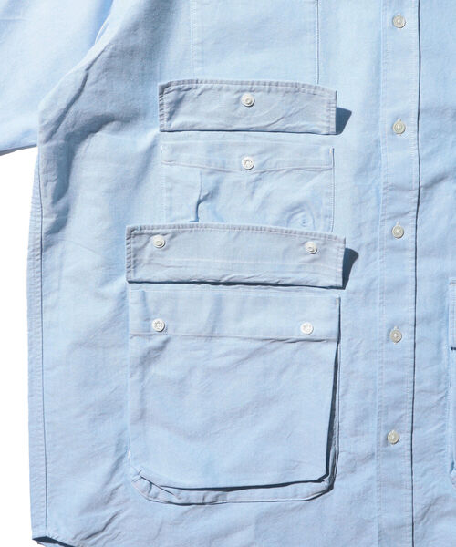 BEAMS（ビームス）の「BEAMS / 3段ポケット ルーズシルエット シャツ（シャツ/ブラウス・メンズ・ネイビー/サックスブルー・S/M/L/XL）」の14枚目の写真