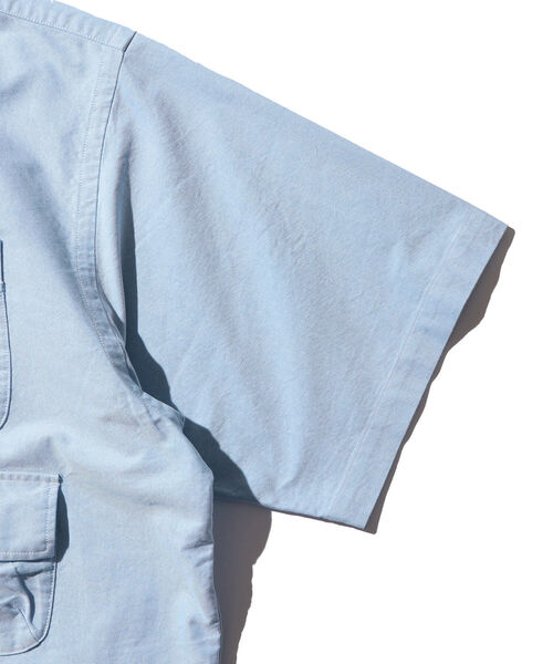 BEAMS（ビームス）の「BEAMS / 3段ポケット ルーズシルエット シャツ（シャツ/ブラウス・メンズ・ネイビー/サックスブルー・S/M/L/XL）」の15枚目の写真