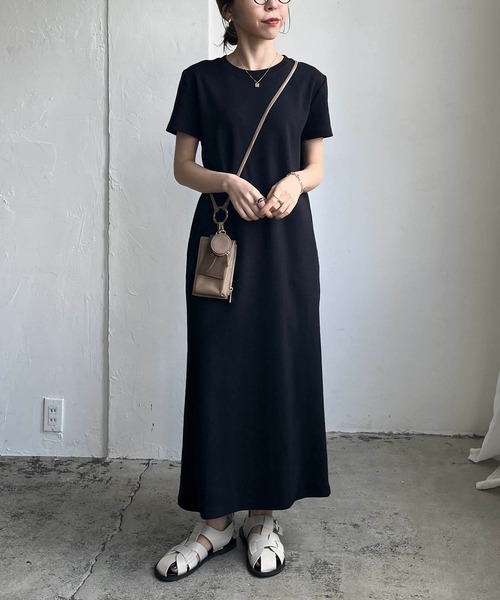 CAPRICIEUX LE'MAGE（カプリシューレマージュ）の「【AgAwd/アガウド】ベーシックリブワンピース（ワンピース・レディース・ホワイト/ブラック・FREE）」の4枚目の写真