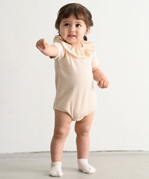 PUPPAPUPO(プッパプーポ)の「襟付き リブ ロンパース 半袖(ロンパース・キッズ・グレイッシュベージュ/サックスブルー/ローズ/ホワイト/チャコールグレー/ピンク・70/80)」の5枚目の写真