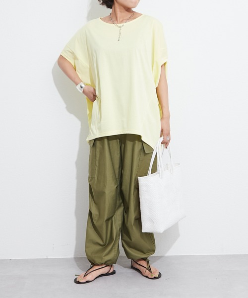 OUVRAGE CLASSE（ウヴラージュクラス）の「定番ドルマンTシャツ（Tシャツ/カットソー・レディース・ホワイト/ブラック/ベージュ/イエロー/ラベンダー・FREE）」の9枚目の写真