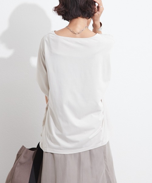 OUVRAGE CLASSE（ウヴラージュクラス）の「定番ドルマンTシャツ（Tシャツ/カットソー・レディース・ホワイト/ブラック/ベージュ/イエロー/ラベンダー・FREE）」の21枚目の写真