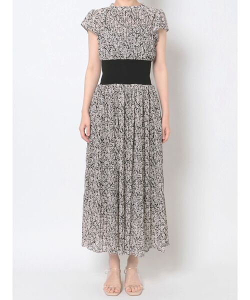 LAGUNAMOON（ラグナムーン）の「プリーツフラワーウエストリブワンピース（ワンピース・レディース・ブラック/ベージュ/グリーン・SMALL/MEDIUM）」の4枚目の写真