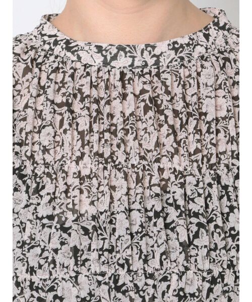 LAGUNAMOON（ラグナムーン）の「プリーツフラワーウエストリブワンピース（ワンピース・レディース・ブラック/ベージュ/グリーン・SMALL/MEDIUM）」の18枚目の写真