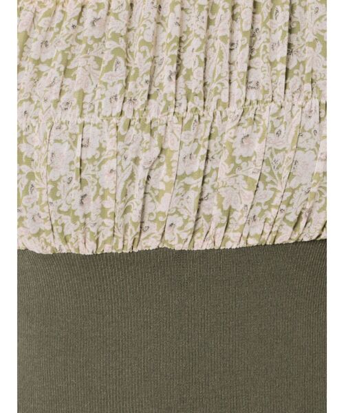 LAGUNAMOON（ラグナムーン）の「プリーツフラワーウエストリブワンピース（ワンピース・レディース・ブラック/ベージュ/グリーン・SMALL/MEDIUM）」の21枚目の写真