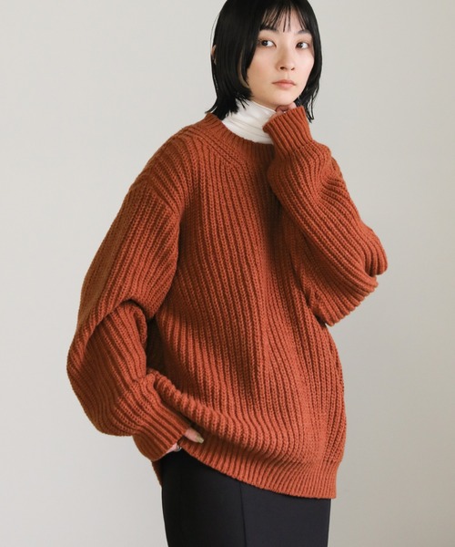 select MOCA(セレクトモカ)の「クルーネックローゲージメンズライクニット(ニット/セーター・レディース・オレンジ/ネイビー/グレイッシュベージュ・FREE)」の3枚目の写真