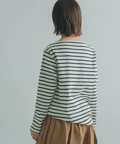 FORK&SPOON（フォークアンドスプーン）の「FORK&SPOON　ボートネックボーダー（Tシャツ/カットソー・レディース・ホワイト系その他/ブラック系その他/グレー系その他/ブラウン系その他・1/2）」の5枚目の写真