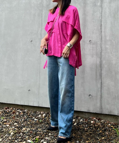 ECRIRE(エクリール)の「【YUKIEコラボ】サイドスリットリネンライクシャツ(シャツ/ブラウス・レディース・ブラック/オフホワイト/ピンク/グリーン・S/M)」の15枚目の写真