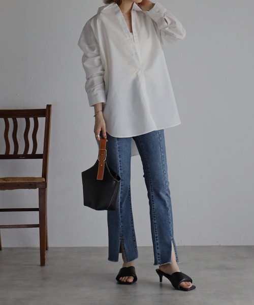 Yucca(ユッカ)の「長袖ルーズシルエットシャツ(シャツ/ブラウス・レディース・ホワイト/ネイビー/グレー/ピンク・LARGE/MEDIUM)」の7枚目の写真