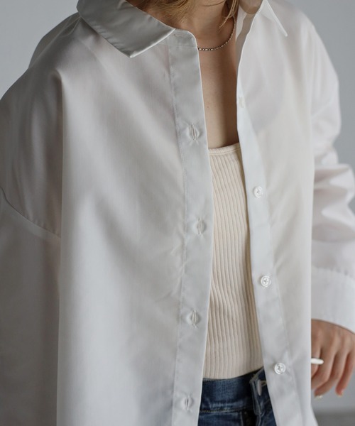 Yucca(ユッカ)の「長袖ルーズシルエットシャツ(シャツ/ブラウス・レディース・ホワイト/ネイビー/グレー/ピンク・LARGE/MEDIUM)」の10枚目の写真