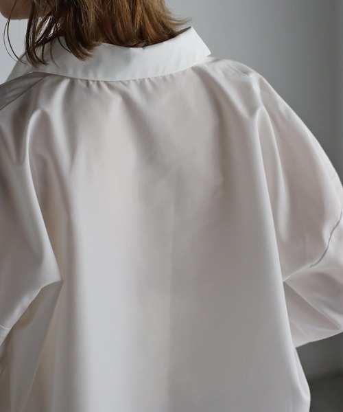 Yucca(ユッカ)の「長袖ルーズシルエットシャツ(シャツ/ブラウス・レディース・ホワイト/ネイビー/グレー/ピンク・LARGE/MEDIUM)」の13枚目の写真